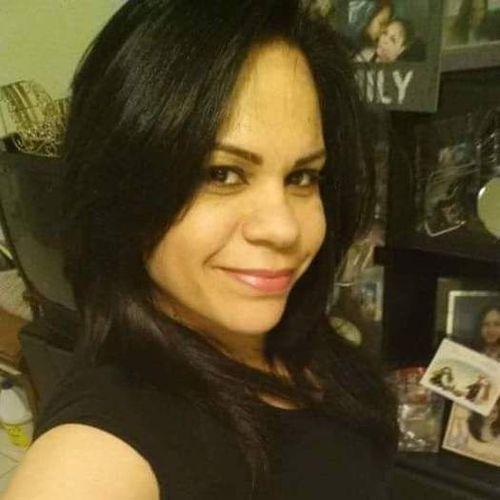 Housekeeper Provider Leslie Martinez's Profile Picture