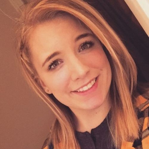 Canadian Nanny Provider Ashleigh Harding's Profile Picture