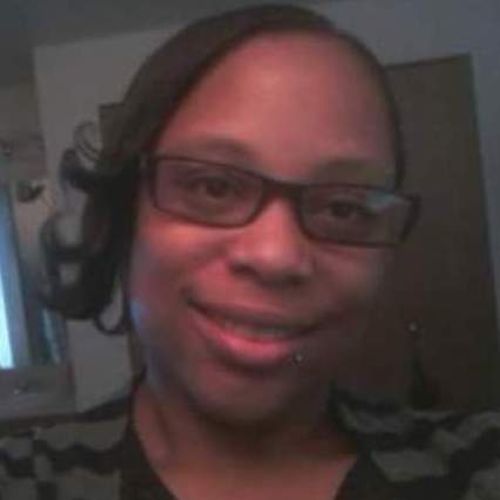 Housekeeper Provider Kenyada Holmes's Profile Picture