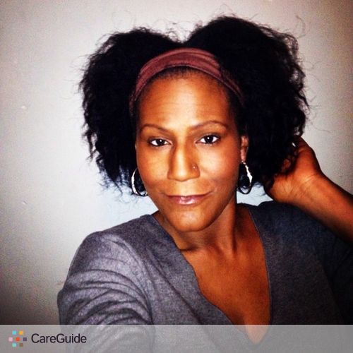 Writer Provider Shannon Radford Hughes's Profile Picture