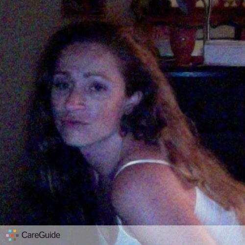 Housekeeper Provider Evie Allen's Profile Picture