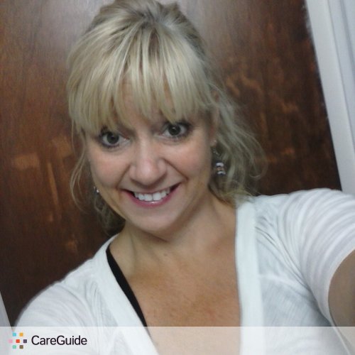 Housekeeper Provider Emt Cleaning's Profile Picture
