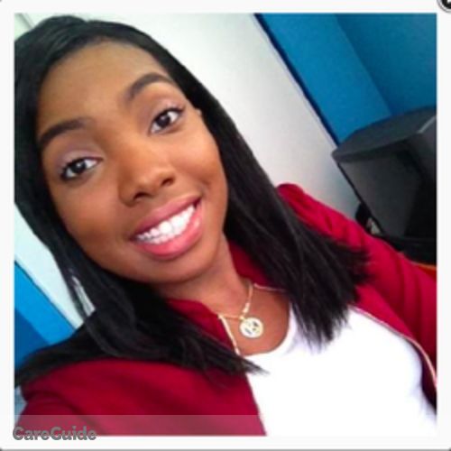 Canadian Nanny Provider Esther Louis's Profile Picture