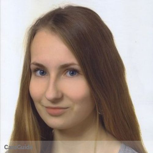 Canadian Nanny Provider Olena Oliinyk's Profile Picture