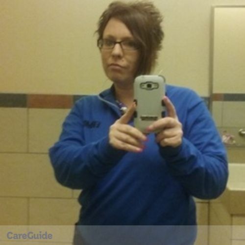 Housekeeper Provider Melissa Seate's Profile Picture