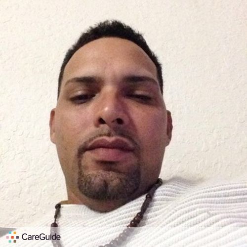 Housekeeper Provider Wilfredo Lopez's Profile Picture