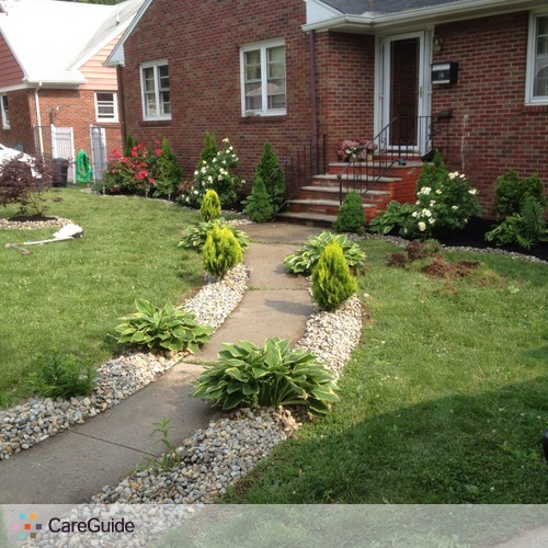 Landscaper Provider Damian Kromm's Profile Picture