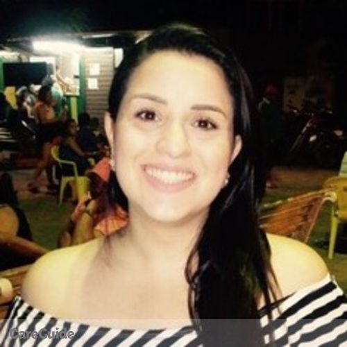 Pet Care Provider Carolina Oliveira's Profile Picture