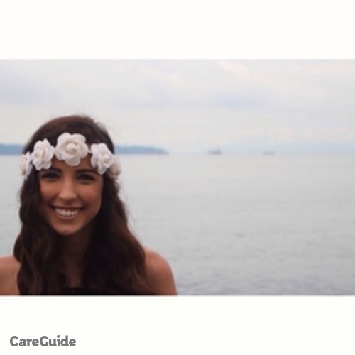 Canadian Nanny Provider Lizzie 's Profile Picture