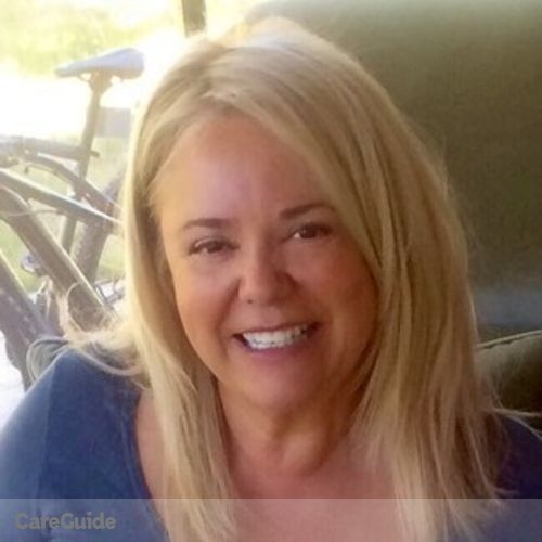 House Sitter Provider Heidi Jedlick's Profile Picture
