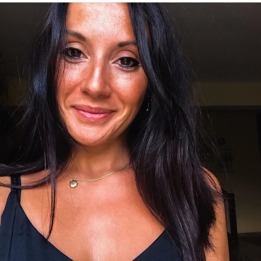 Hiring Los Angeles Dog Walker Dog Walker Job, Pet Sitter Job in Los