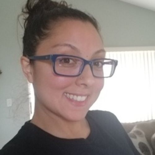 House Sitter Provider 's Profile Picture