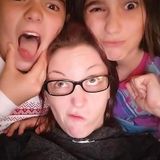 Loving and caring babysitter !