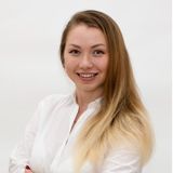 An experienced childcare provider from Russia seeking an opportunity to work in Canada (home child care provider pilot)
