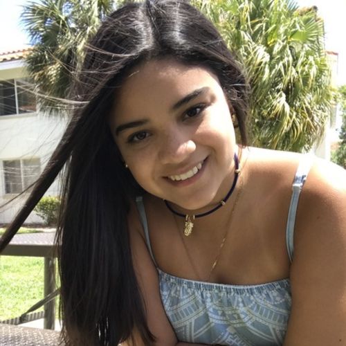House Sitter Provider Christina Vilela's Profile Picture