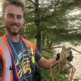 I am an Area Manager for Amazon looking for something to do on the side. I am professional, trustworthy, and respectful.
