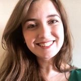 Former Au Pair, Experienced teacher, looking for extra hours while studying ECE
