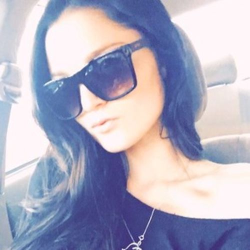 House Sitter Provider Savannah Gardiner's Profile Picture