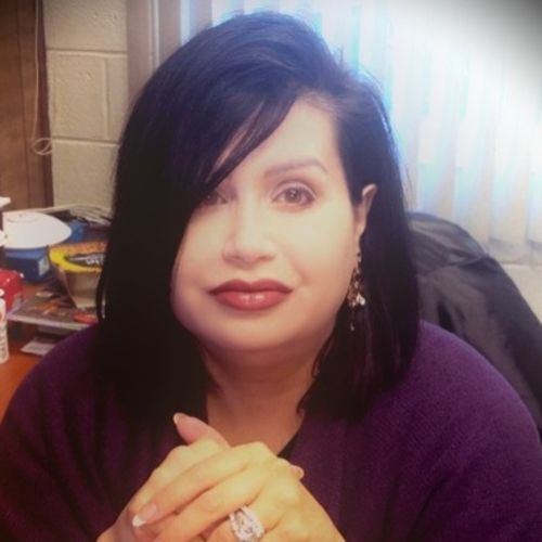 House Sitter Provider Miya C's Profile Picture
