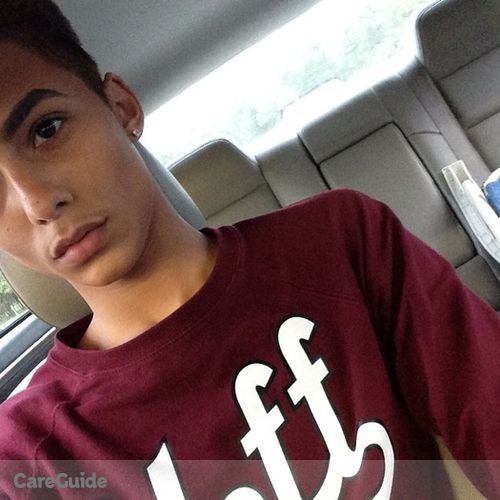 Pet Care Provider Isaiah R's Profile Picture