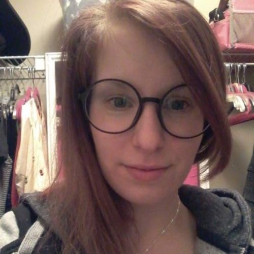 Housekeeper Provider Shaina Watts's Profile Picture
