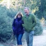 Eugene "Rhapsody in Blue" Airbnb needs a compassionate and meticulous Housekeeper/Co-Manager and also a Gardener