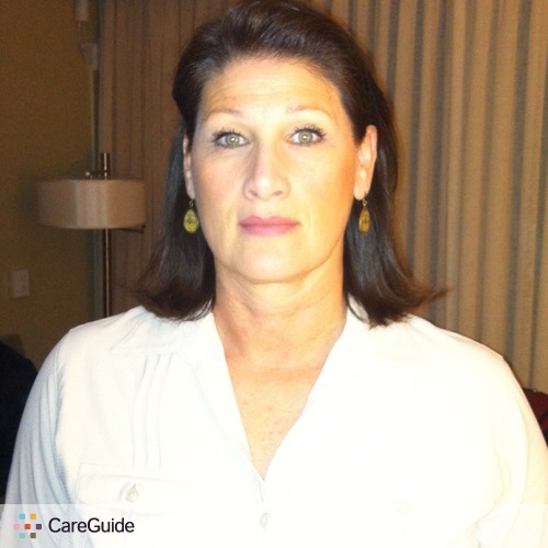 Housekeeper Provider Roxanne Somers's Profile Picture