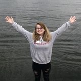 18 year old petsitter in Marrero, Louisiana