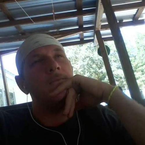 Housekeeper Provider Chris Morris's Profile Picture
