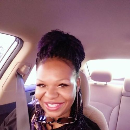 Pet Care Provider Angel L's Profile Picture