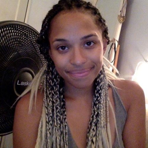 House Sitter Provider Lindsay M's Profile Picture