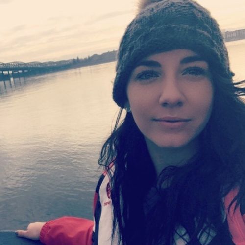 House Sitter Provider Holly P's Profile Picture