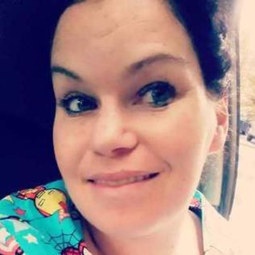 Housekeeper Provider Felicia Holliday's Profile Picture