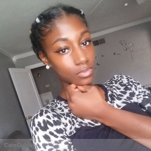 House Sitter Provider Mia D's Profile Picture