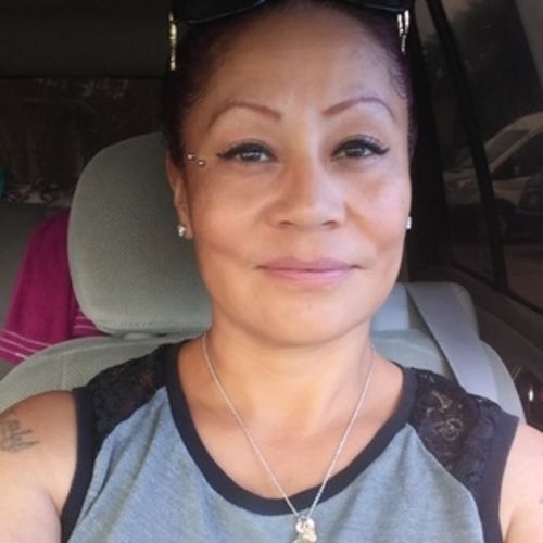 Housekeeper Provider Selina R's Profile Picture