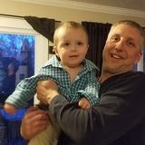 Single father looking for a live in nanny