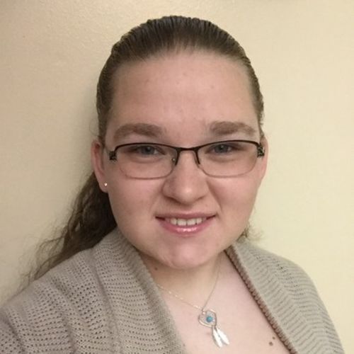 House Sitter Provider Ashlyn R's Profile Picture