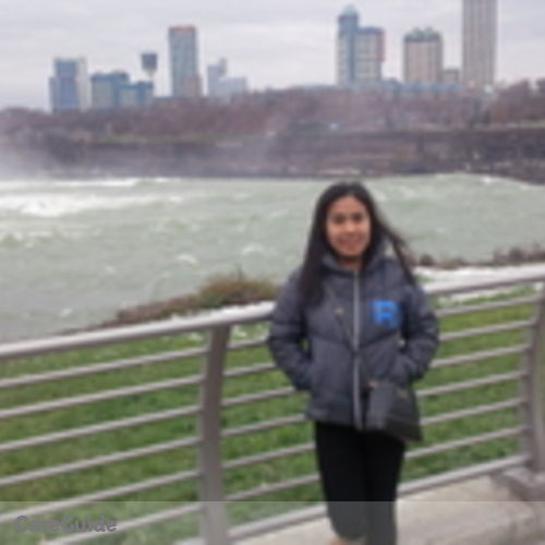 Canadian Nanny Provider Yvonne L's Profile Picture