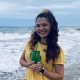 Lakeland-based college student who is kid experienced.