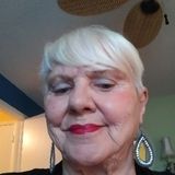 Realiable mature ladyI