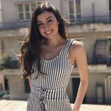 Super Sitter! I'm a bubbly fun loving caring individual ready to help!