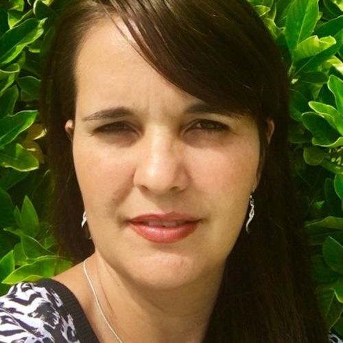 House Sitter Provider Darlen V's Profile Picture