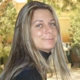 Reliable, responsible, detail-oriented housekeeper, organizer, house and pets sitter with 15 years of experience