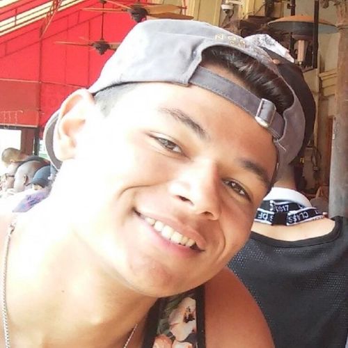 House Sitter Provider Aric T's Profile Picture