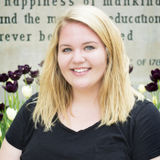 Athens Based Babysitter Who is Loving and Ready to Help