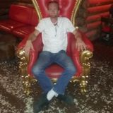 Passionate Home Sitter in Desert Hot Springs