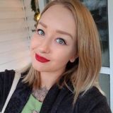 Experienced child caregiver looking for part time work