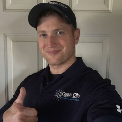 Housekeeper Provider Dallas Bensch's Profile Picture