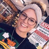 Babysitter Offered in Trumbull