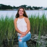New Canaan Baby-Sitter/House-Sitter/Driver